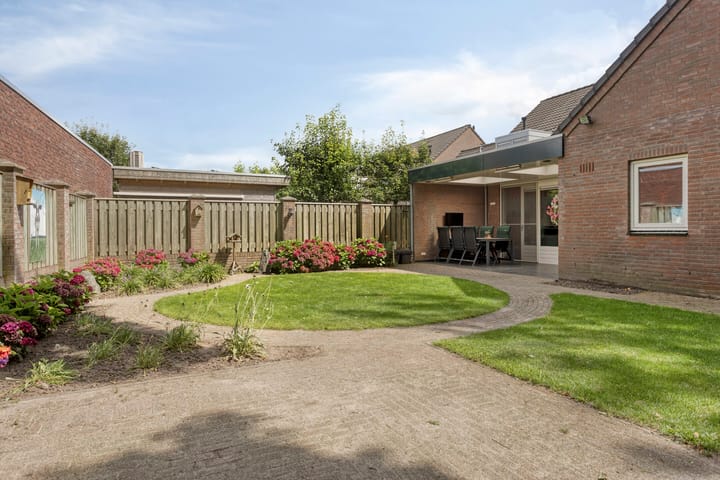 Foto 28 van Ereprijs 1