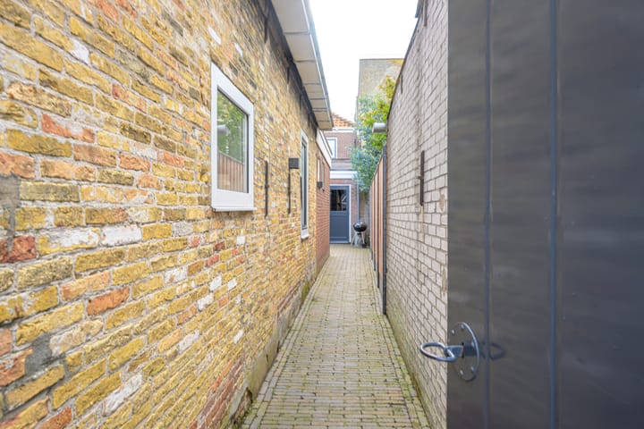 Foto 28 van Gedempt Achterom 36