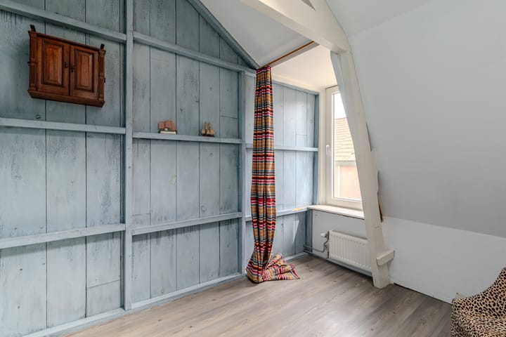 Photo 22 of Jan de Wittestraat 36