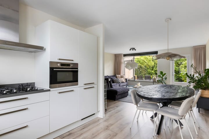 Foto 19 van Bernadottestraat 21