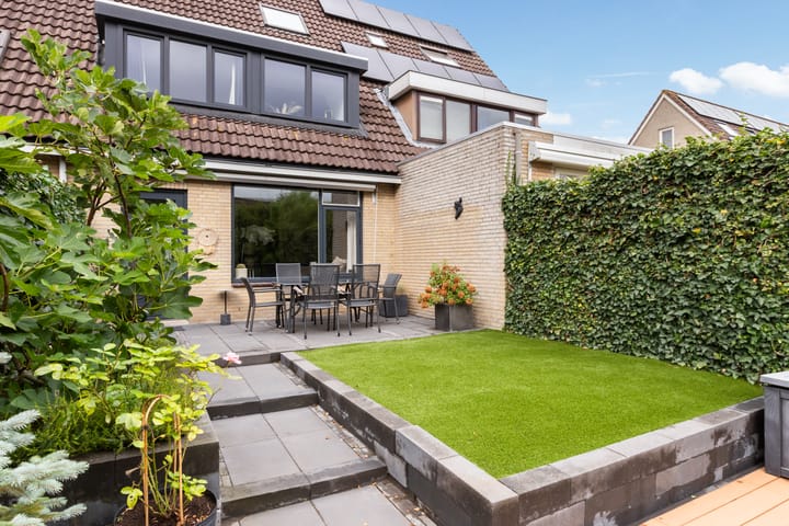 Foto 43 van Bernadottestraat 21