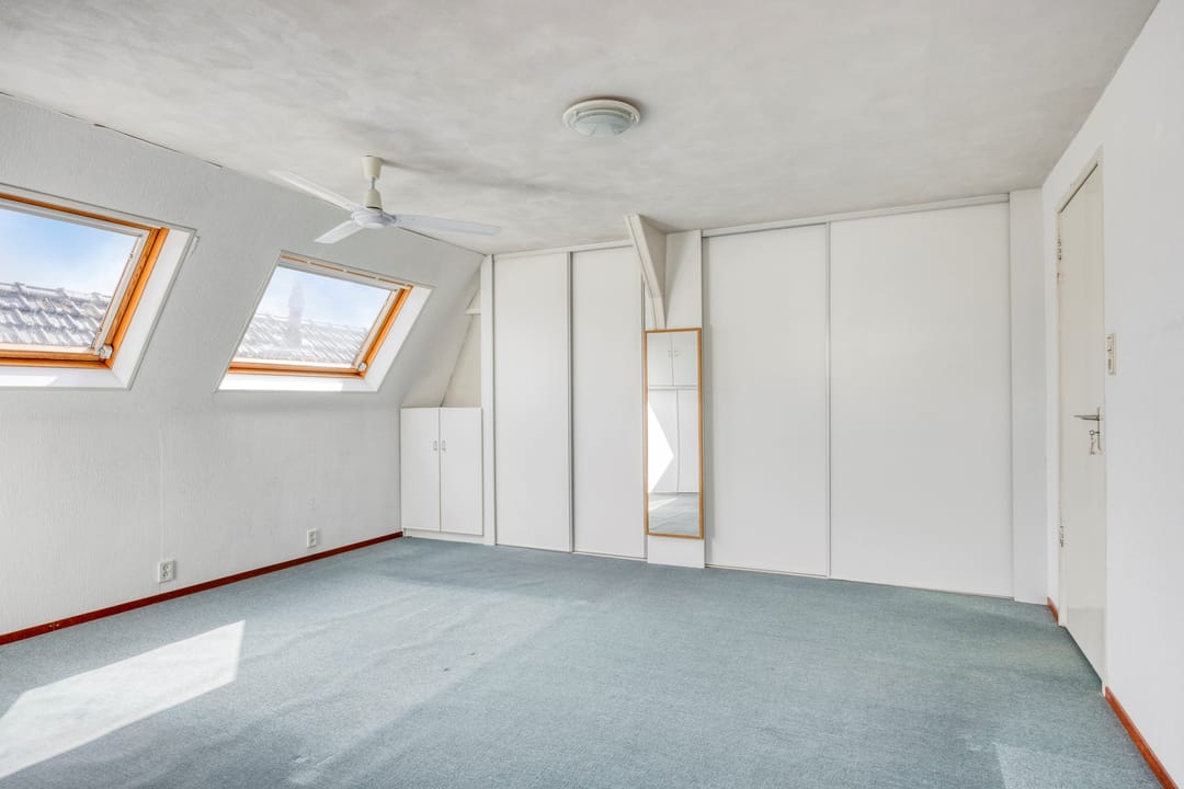 Photo 32 of Marcelisstraat 75