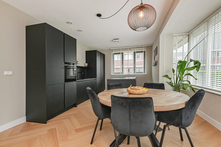 Foto 3 van Abdis Heilwichstraat 9