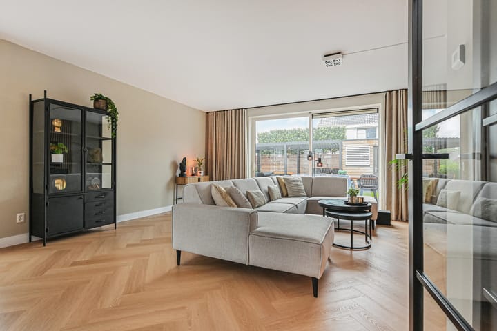 Foto 9 van Abdis Heilwichstraat 9