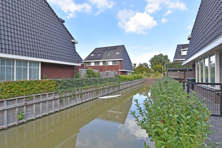 Foto 28 van Abdis Heilwichstraat 9