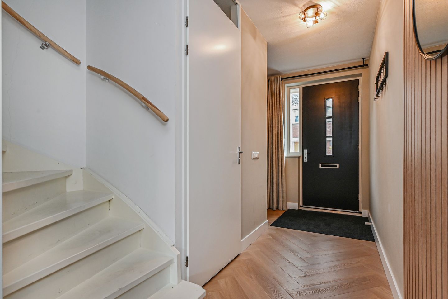 Foto 29 van Abdis Heilwichstraat 9