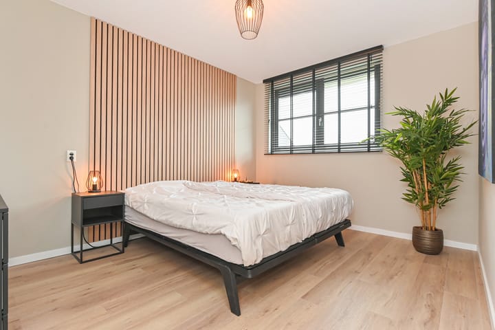 Foto 42 van Abdis Heilwichstraat 9