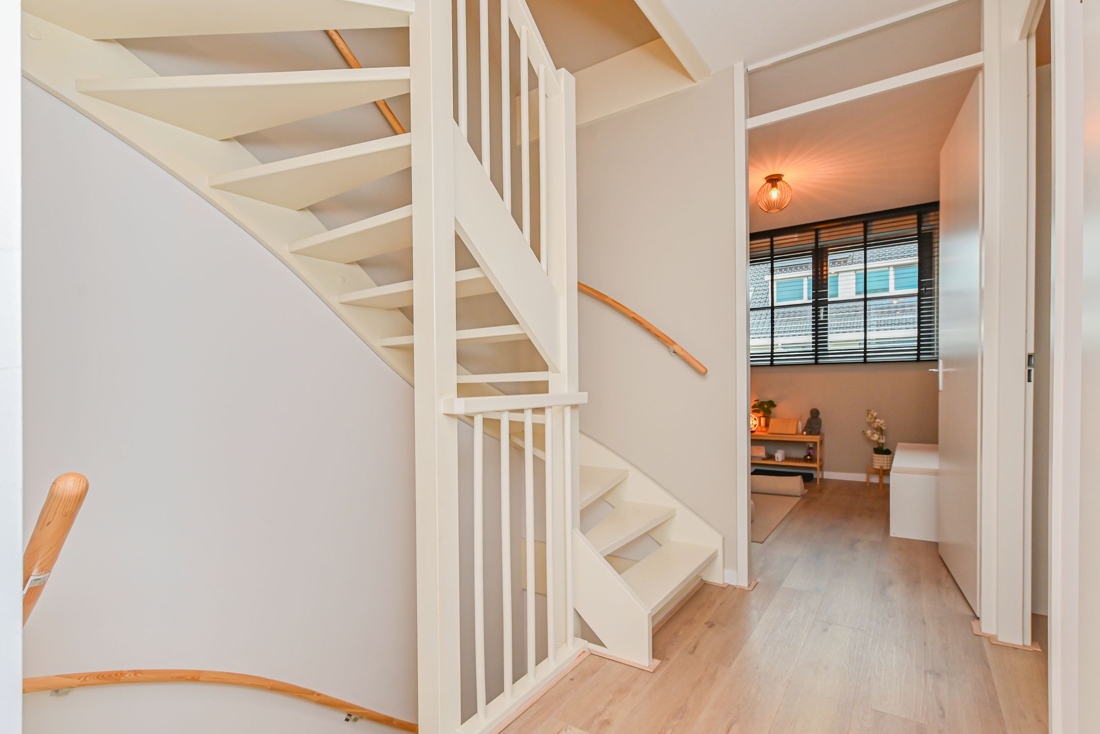 Foto 45 van Abdis Heilwichstraat 9