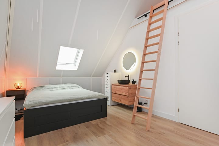 Foto 50 van Abdis Heilwichstraat 9