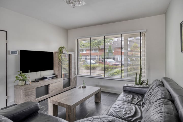 Foto 6 van De Ruijterstraat 7