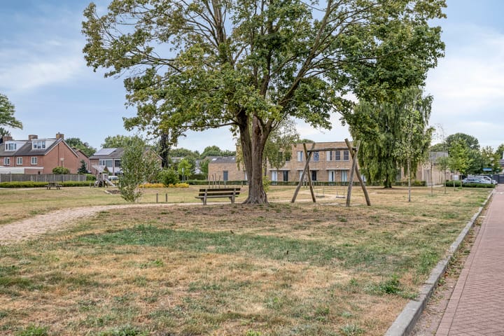 Foto 30 van De Ruijterstraat 7