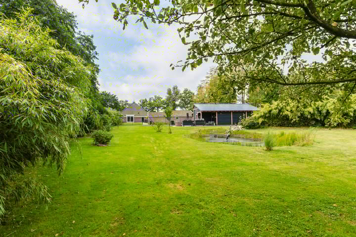 Photo 59 of Lytse Wyngaerden 37