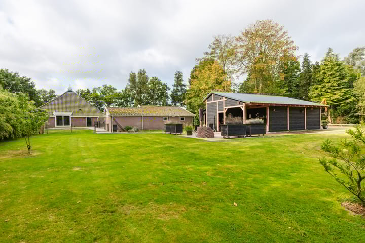 Photo 65 of Lytse Wyngaerden 37