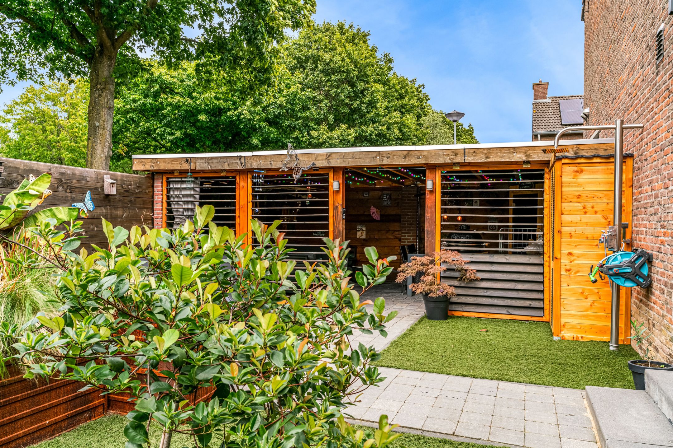 Foto 3 van Zonnebloemstraat 2