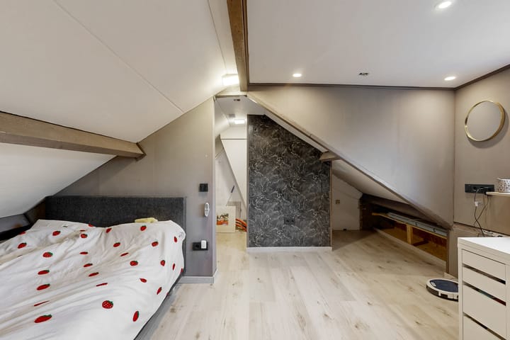 Foto 15 van Zonnebloemstraat 2