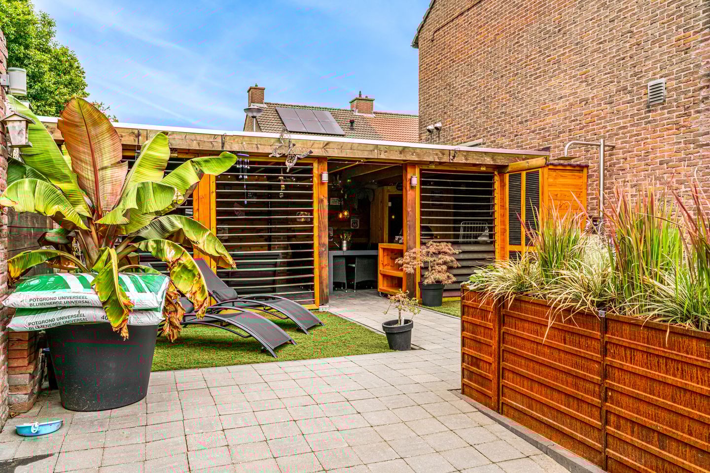 Foto 29 van Zonnebloemstraat 2