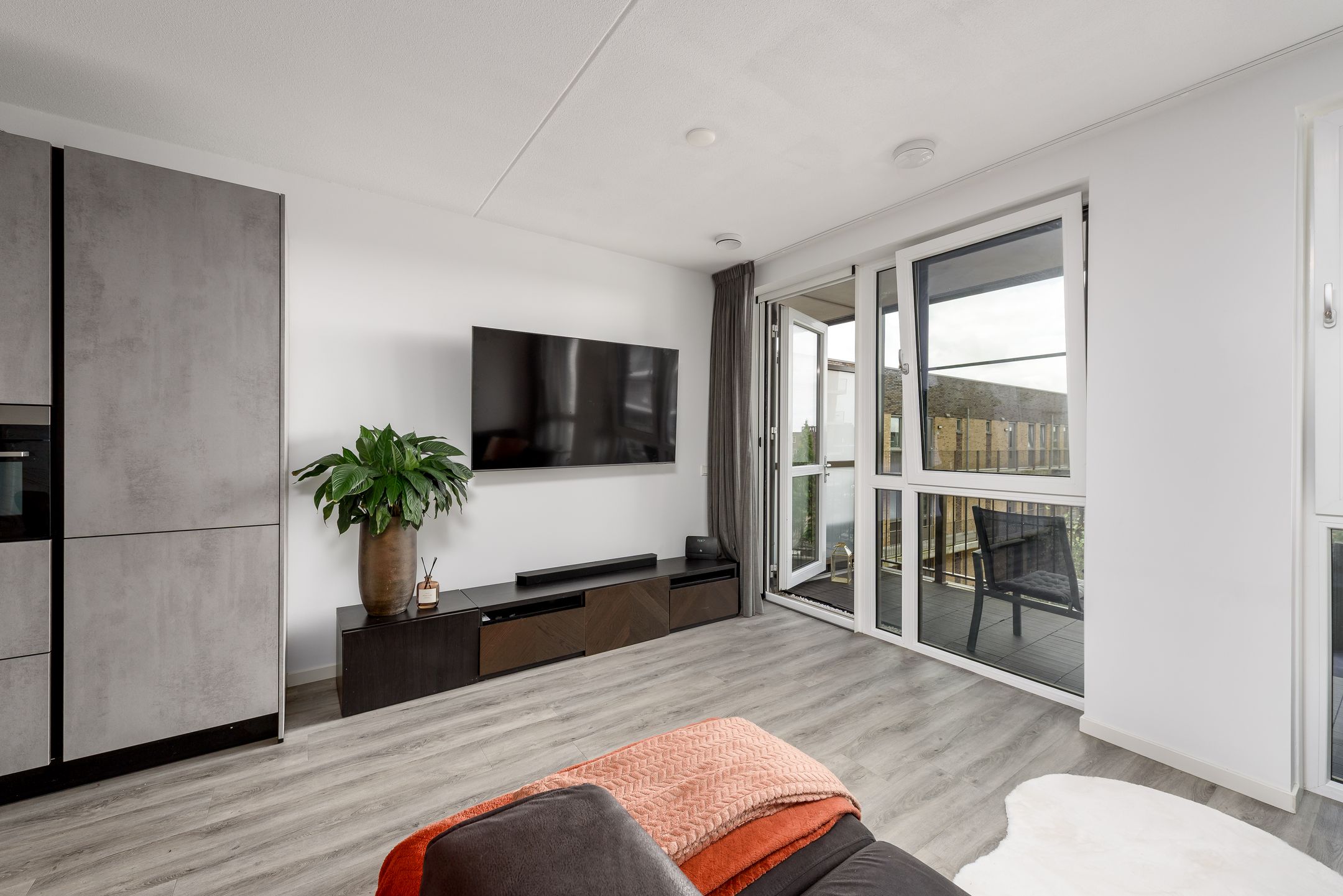 Photo 21 of Tempo Doeloestraat 239