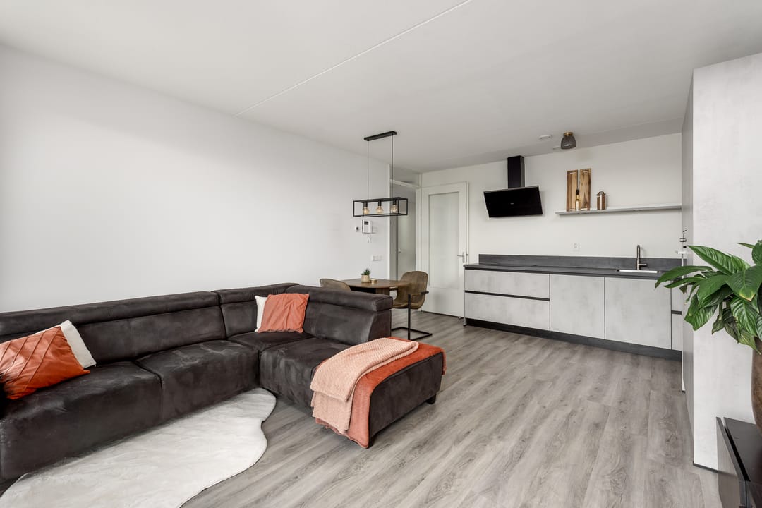 Photo 22 of Tempo Doeloestraat 239