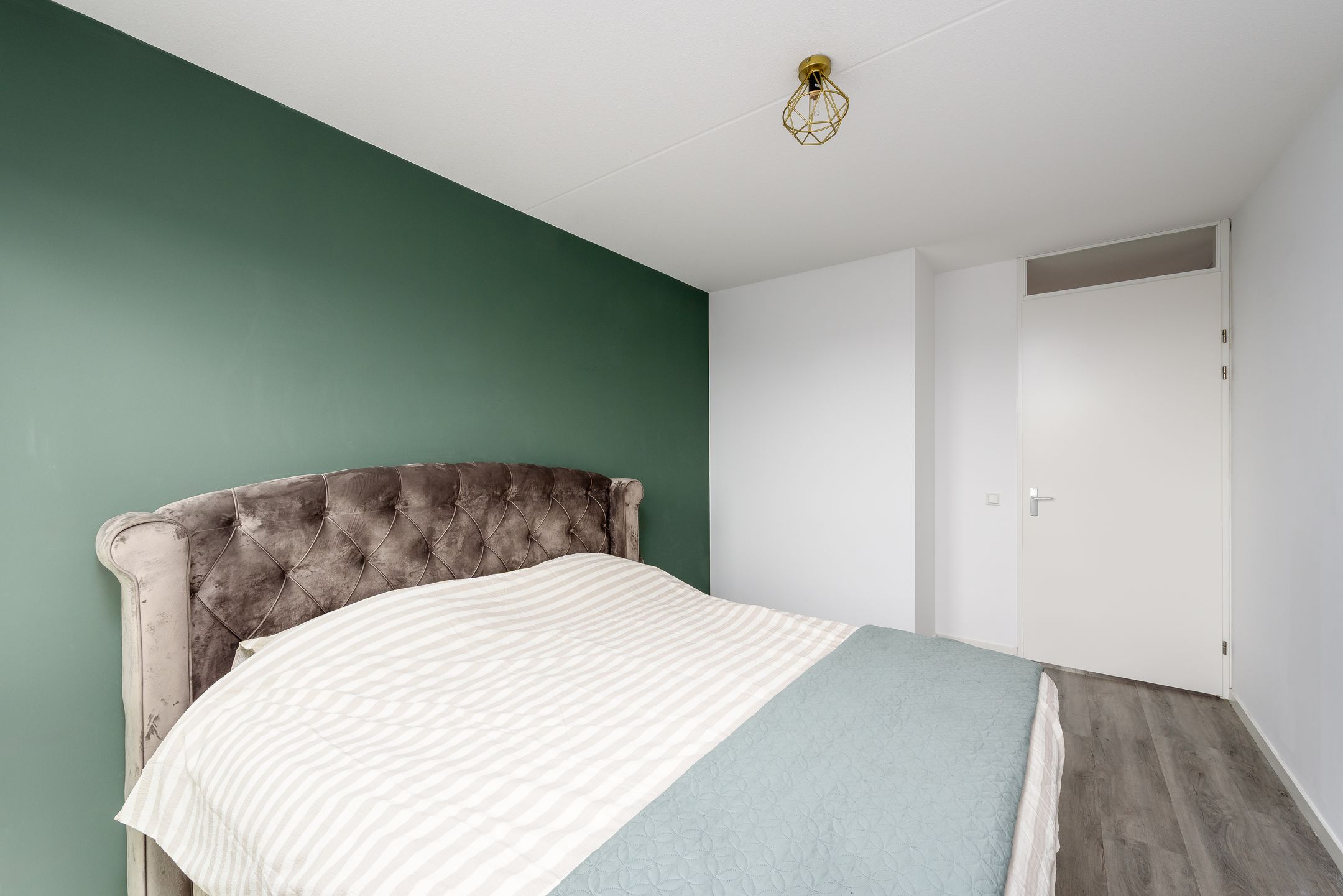Photo 33 of Tempo Doeloestraat 239