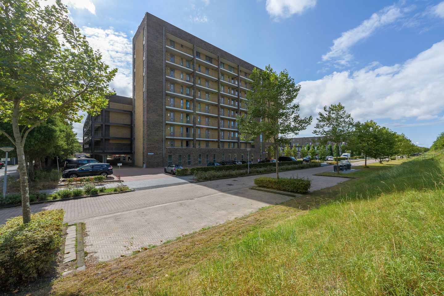 Photo 49 of Tempo Doeloestraat 239