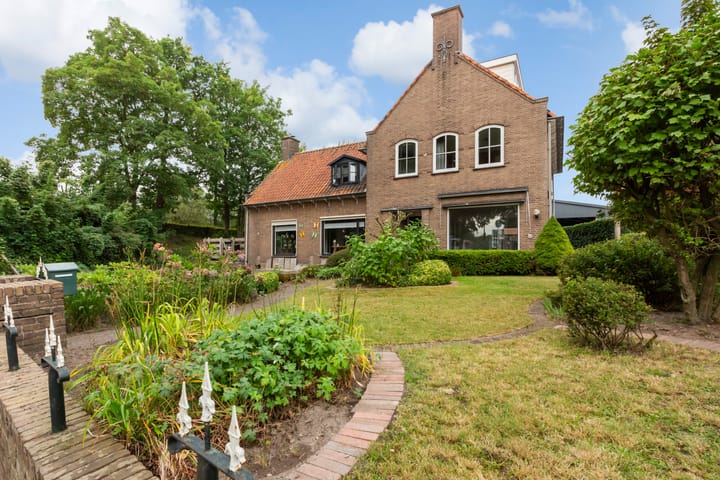 Foto 29 van Stationsweg 12