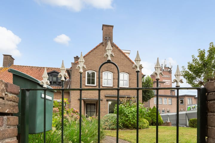 Foto 30 van Stationsweg 12