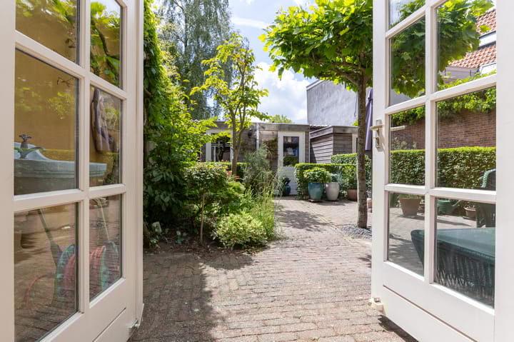 Foto 35 van Jeudje 8