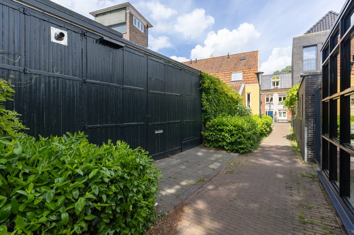 Foto 62 van Jeudje 8