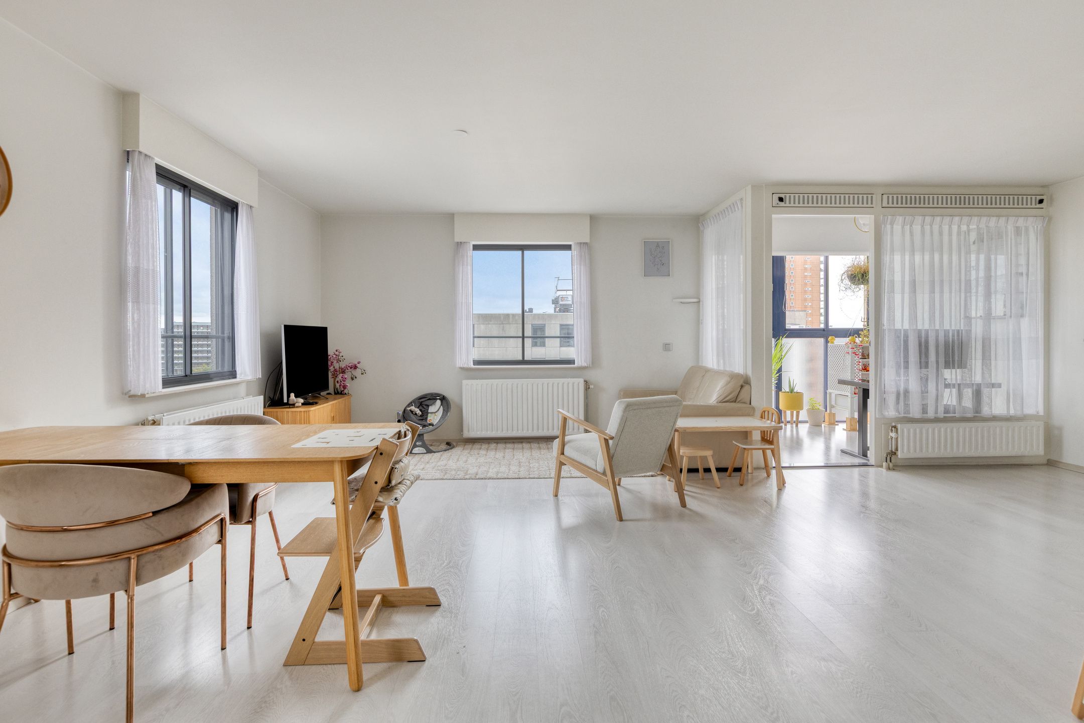 Foto 15 van Zuidplein 494