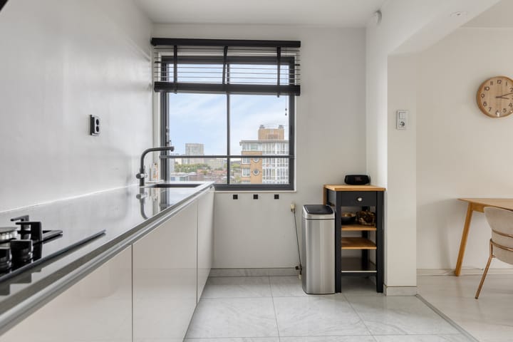 Foto 21 van Zuidplein 494