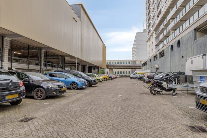 Foto 41 van Zuidplein 494