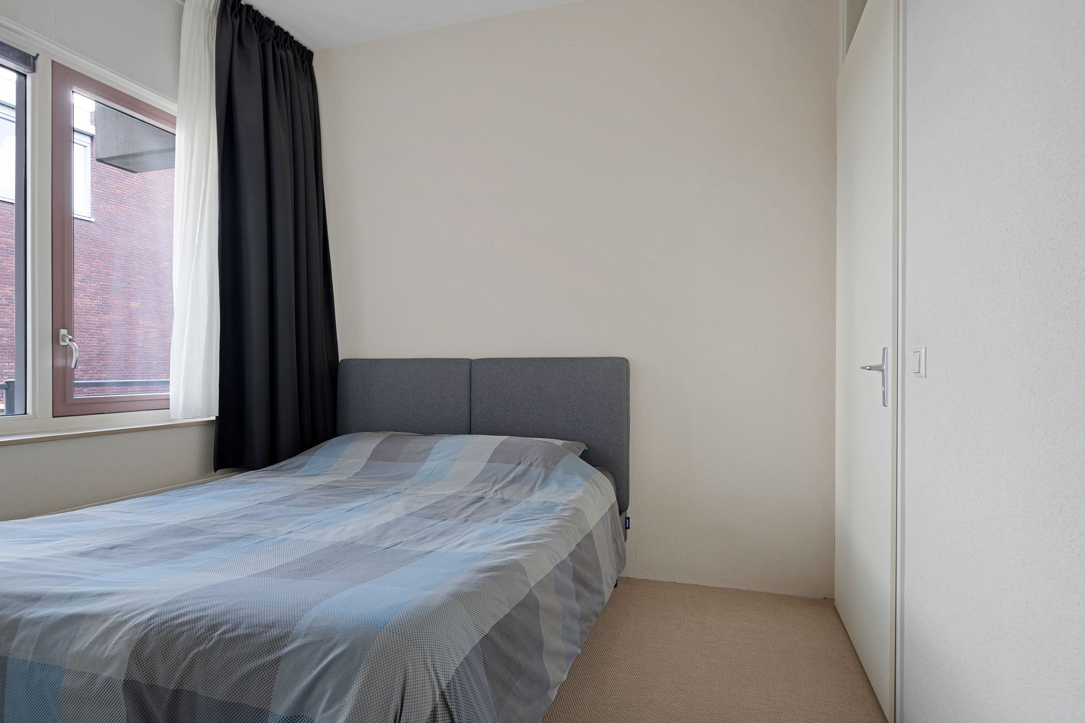 Photo 9 of Mooriaanstraat 10