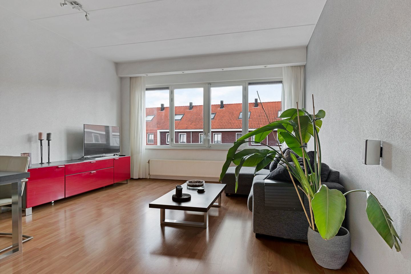 Photo 14 of Mooriaanstraat 10