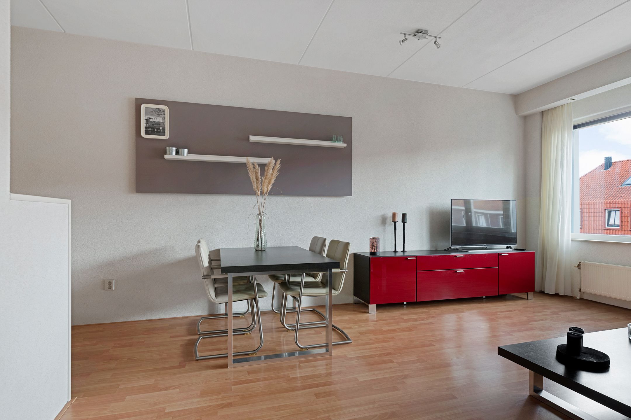 Photo 15 of Mooriaanstraat 10