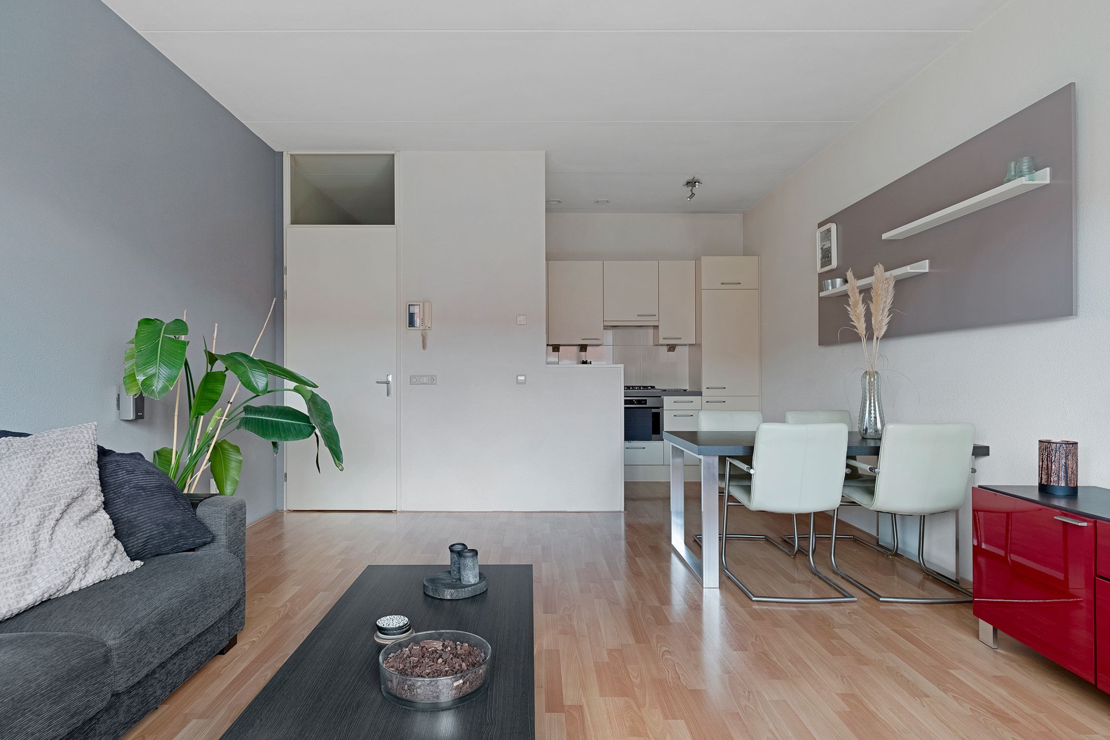 Photo 24 of Mooriaanstraat 10