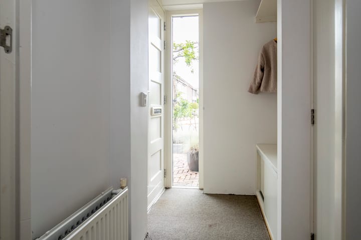 Photo 11 of Karwij 16