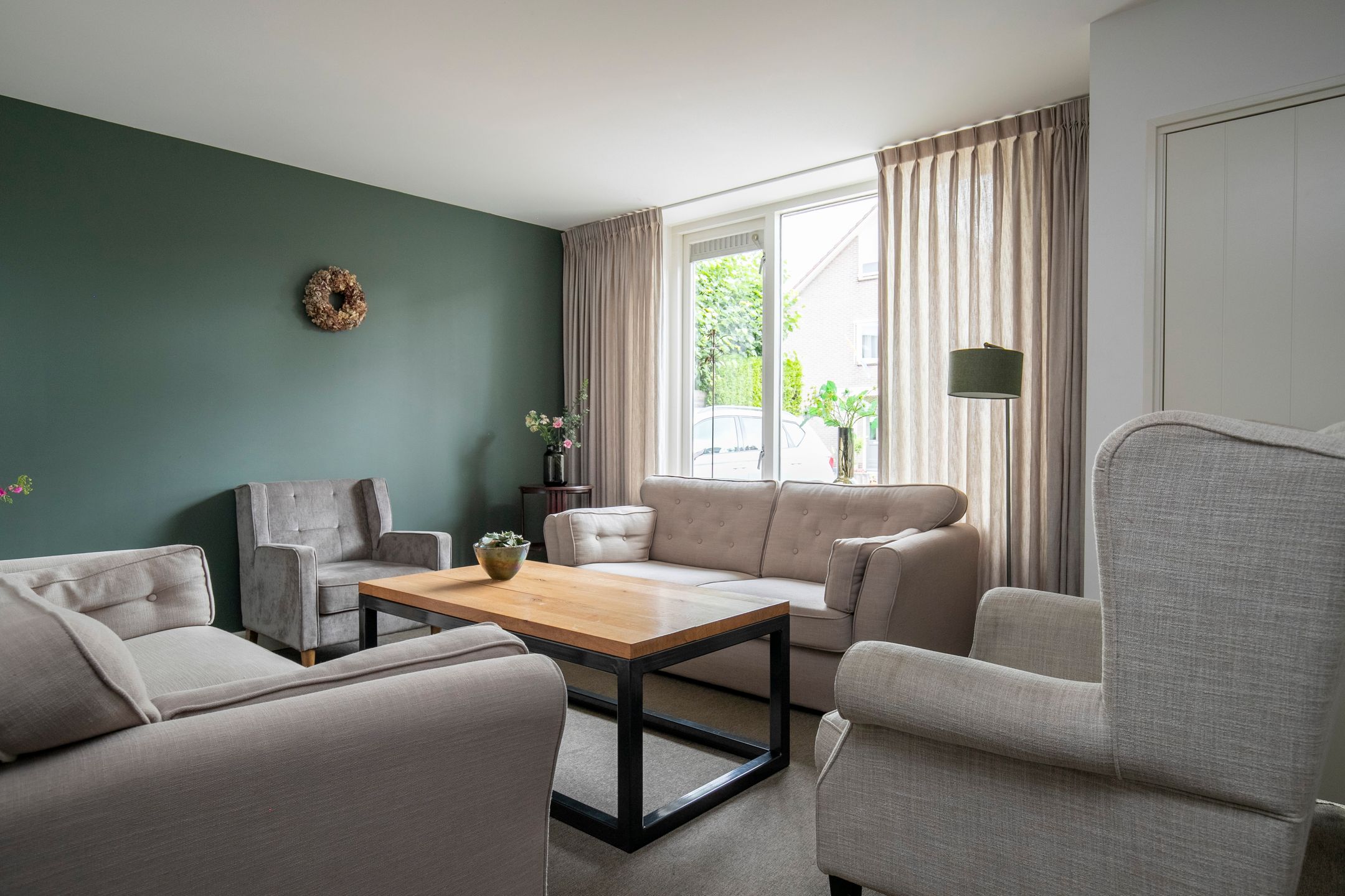 Foto 12 van Karwij 16