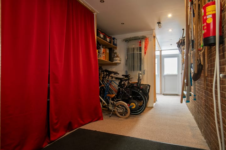 Photo 22 of Karwij 16