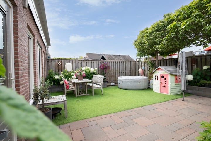 Photo 26 of Karwij 16