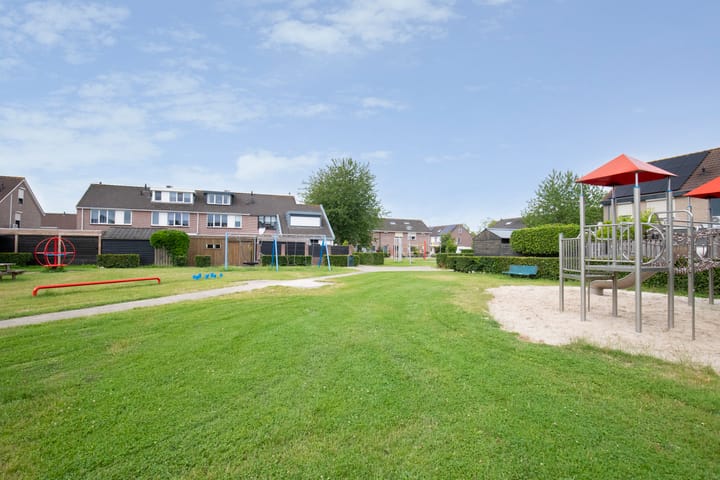 Photo 30 of Karwij 16