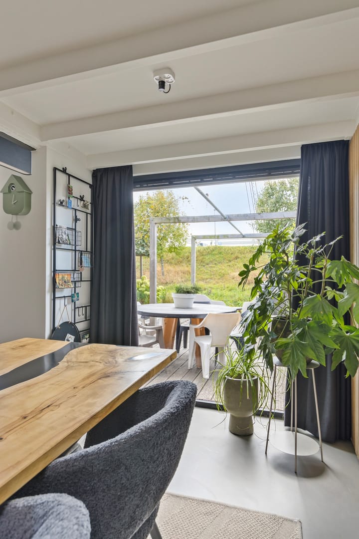 Foto 24 van Indusstraat 30