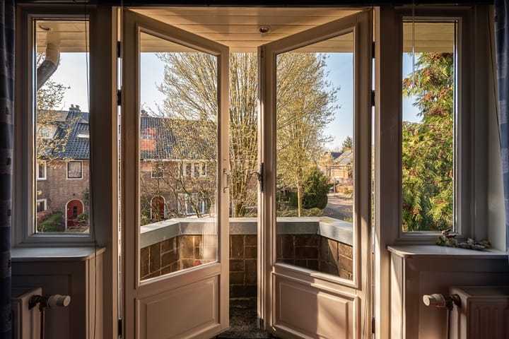 Foto 26 van Van Beuningenstraat 1