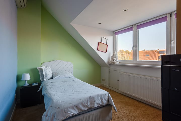 Foto 35 van Van Beuningenstraat 1