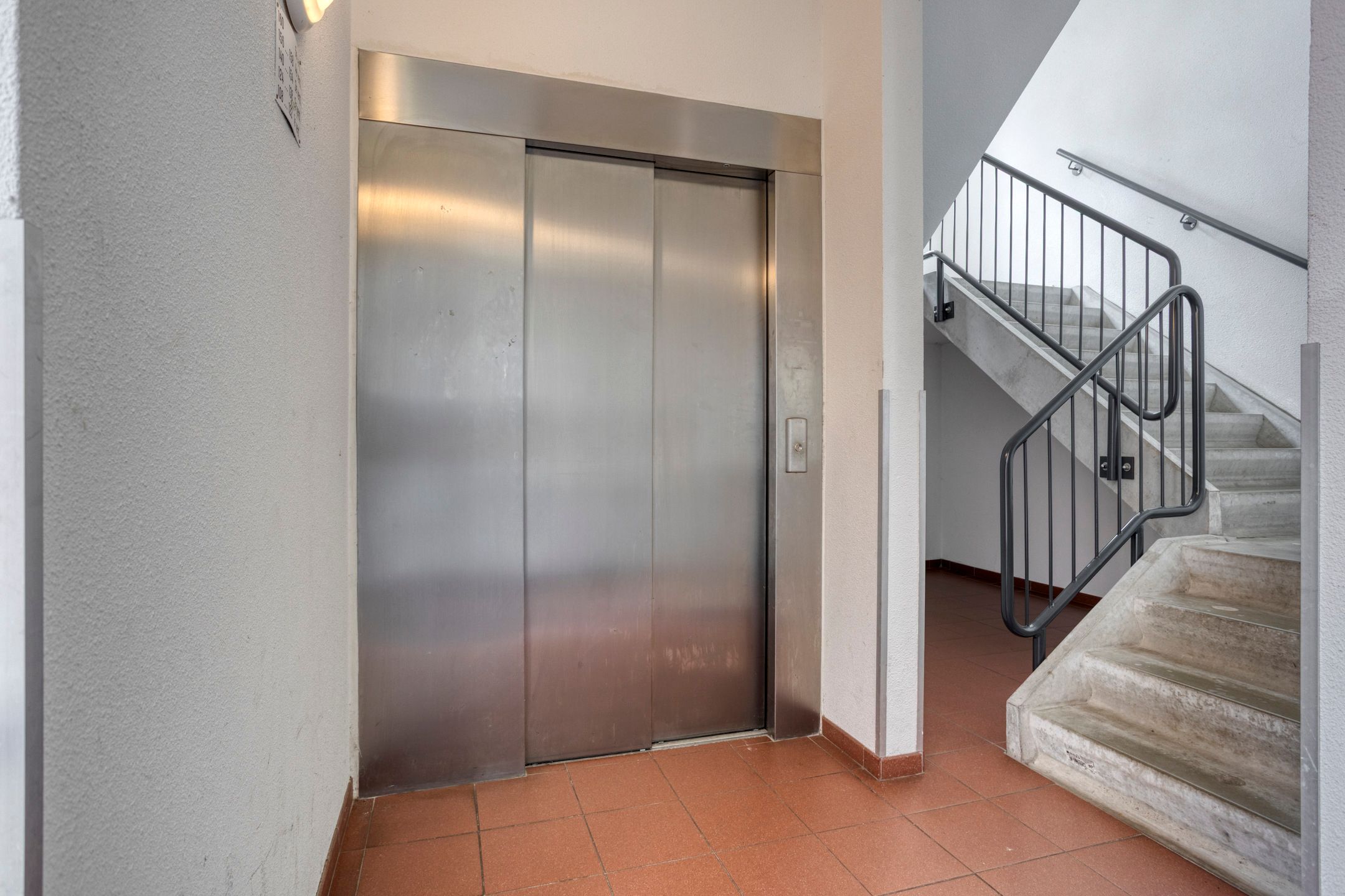 Foto 21 van Sportparkweg 136