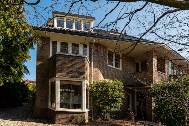 Foto 39 van Van Beuningenstraat 1