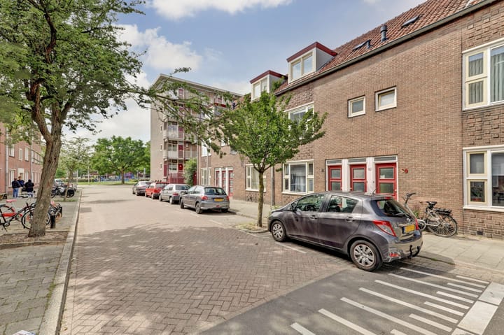 Foto 35 van H.J. Schimmelstraat 61