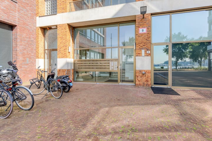 Photo 7 of Loods Holland 45