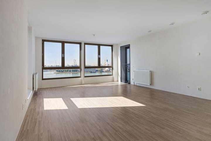 Photo 13 of Loods Holland 45