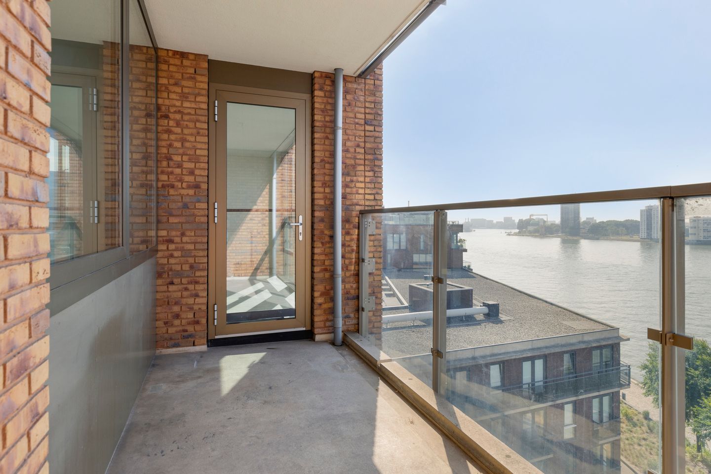 Foto 20 van Loods Holland 45