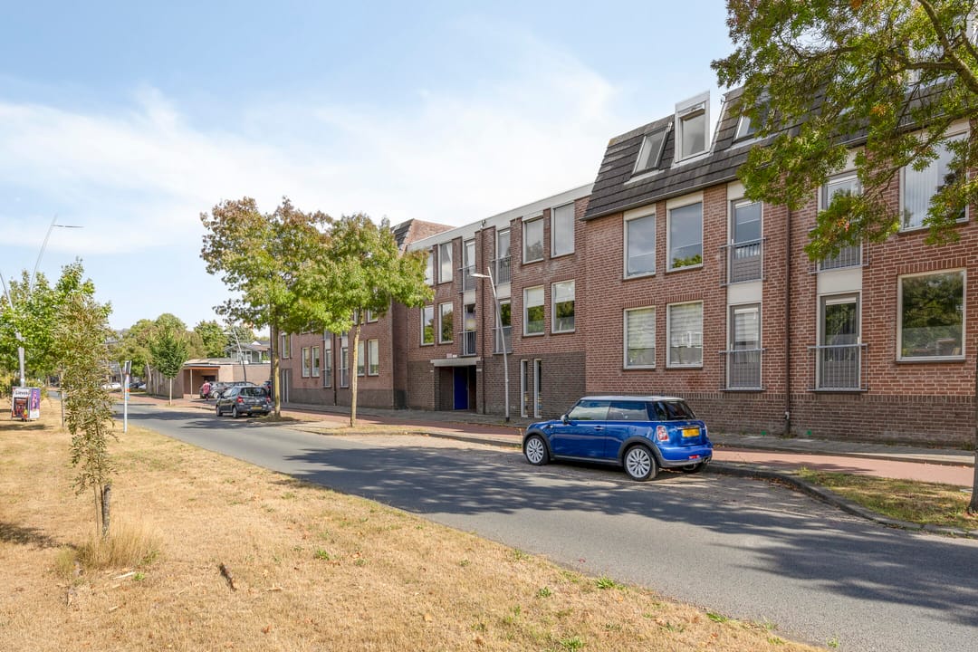 Foto 16 van Wethouder van Eschstraat 324